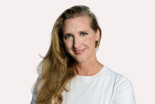 Philip und Sarah mit einem kleinen Acroyoga Auftritt bei der Polestructions Jahresfeier.