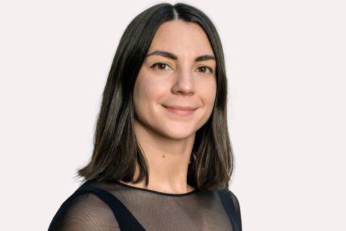 Philip und Sarah mit einem kleinen Acroyoga Auftritt bei der Polestructions Jahresfeier.